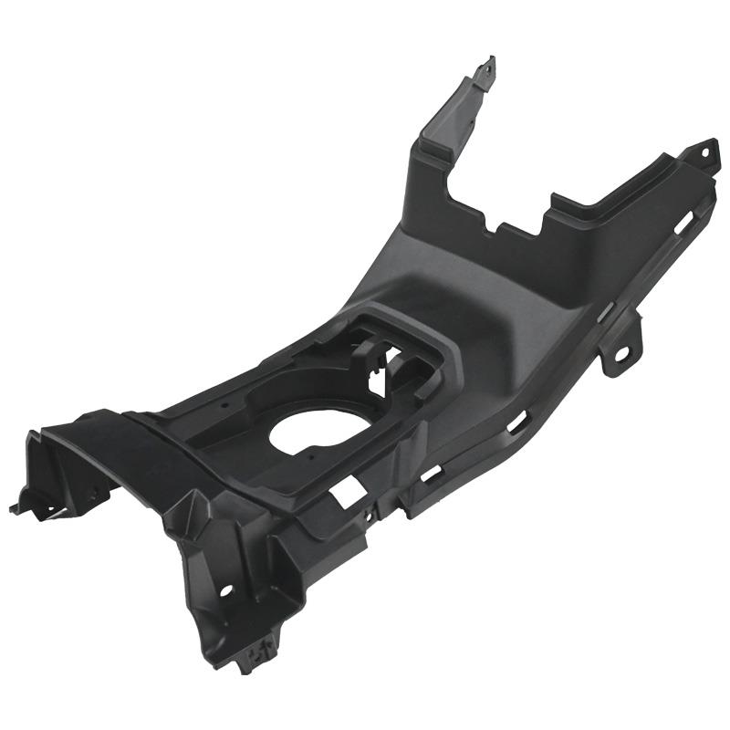 PLASTIKA MED NOGAMI PREDALNIK XDV