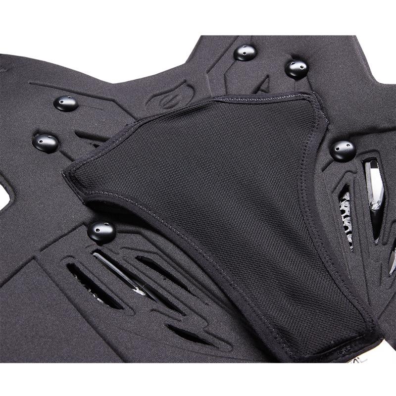 ŠČITNIK TELESA ONEAL SPLIT LITE - ČRN